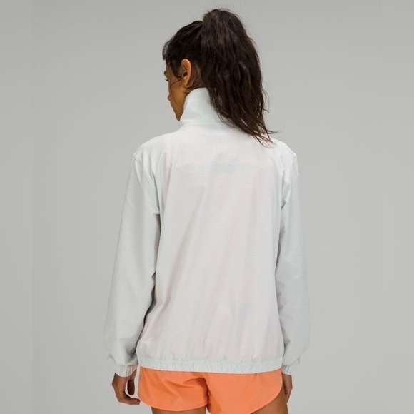 Lululemon Pack Light Pullover - Picture 3 of 8